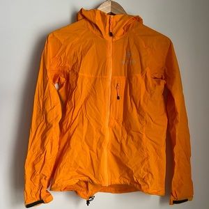 Arc’teryx Women’s Squamish Hoody, Orange, Size M